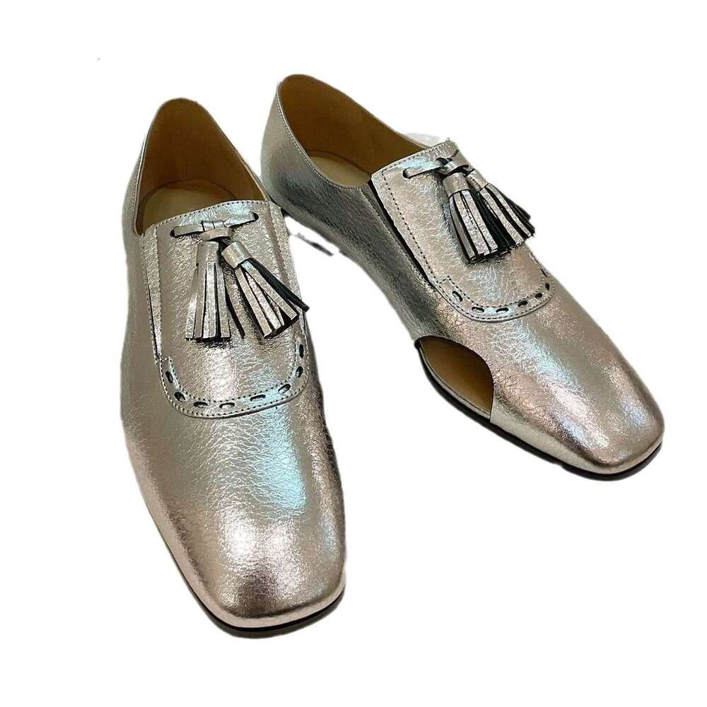 Genuine British Style Niche Silver Hollow Tassel Loafers Women, New Fashion Flat Leather Shoes for Autumn and Winter