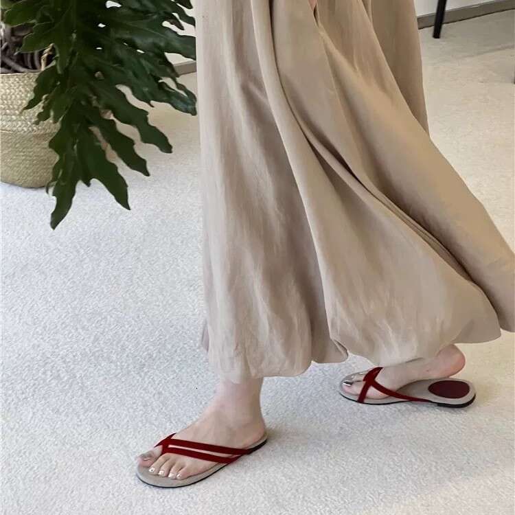 Sheepskin Version ~ Loose Fit Woven Strap Round Toe Post Sandals for Women Outdoor 2025 Summer Beach Slippers
