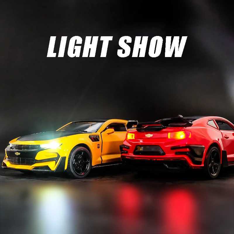 1 24 Camaro Alloy Sports Car Model Diecast Simulation Model Collection Hobbies Decoration Boutique Ornament Gift for Boyfriend R250528