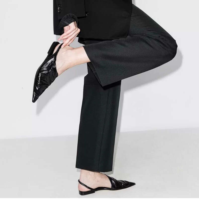 Genuine Leather Niche Mules Closed Half Slippers Women Summer New Fashion Pointed Toe Back Strap Sandals Slides