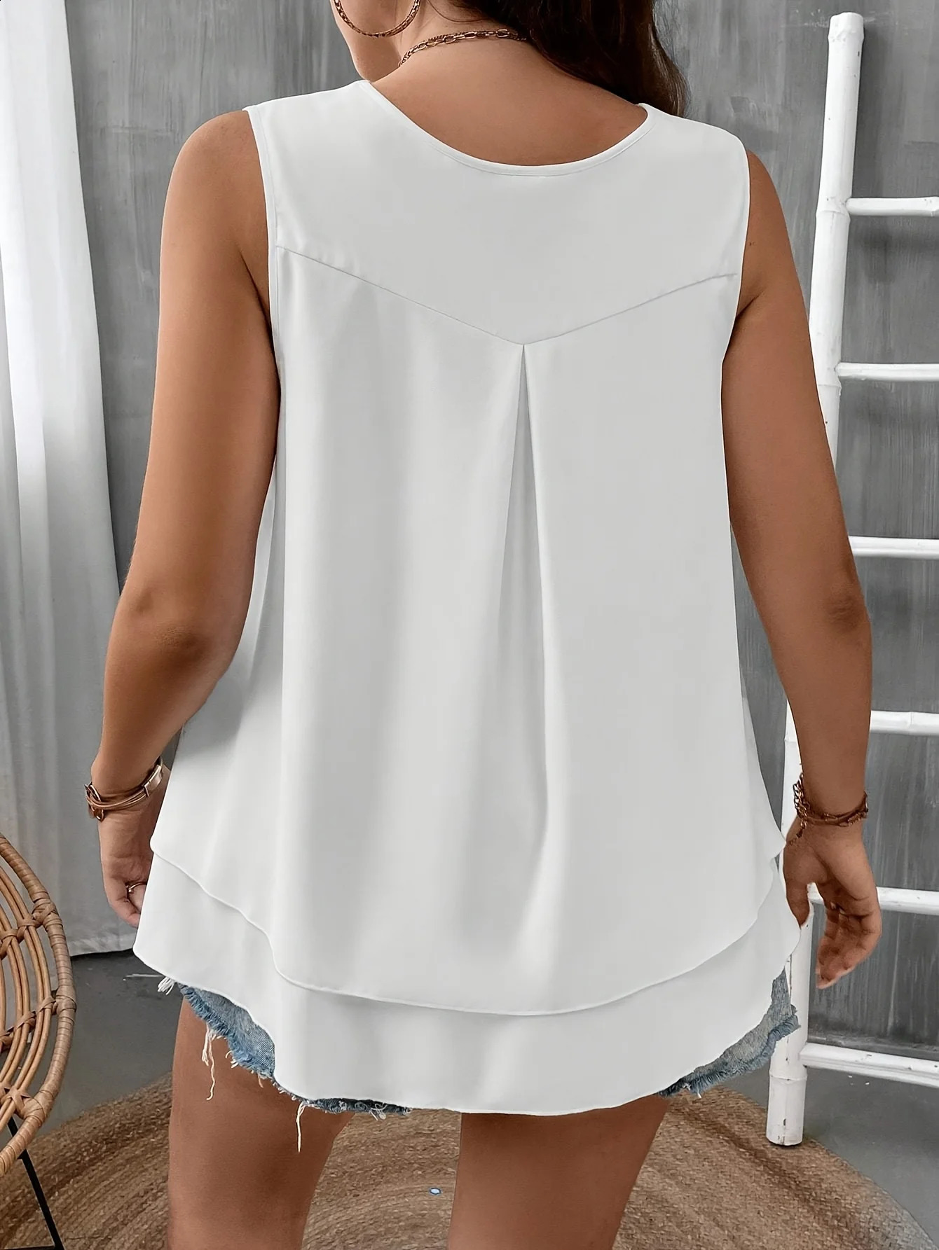 Europe and the United States crossborder summer plus size solid color double hem sleeveless Vneck vest 250519