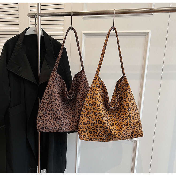 Summer New Versatile Commuter Tote Bag For Women, Woolen Large Capacity Underarm Shoulder Handbag Trendy B5