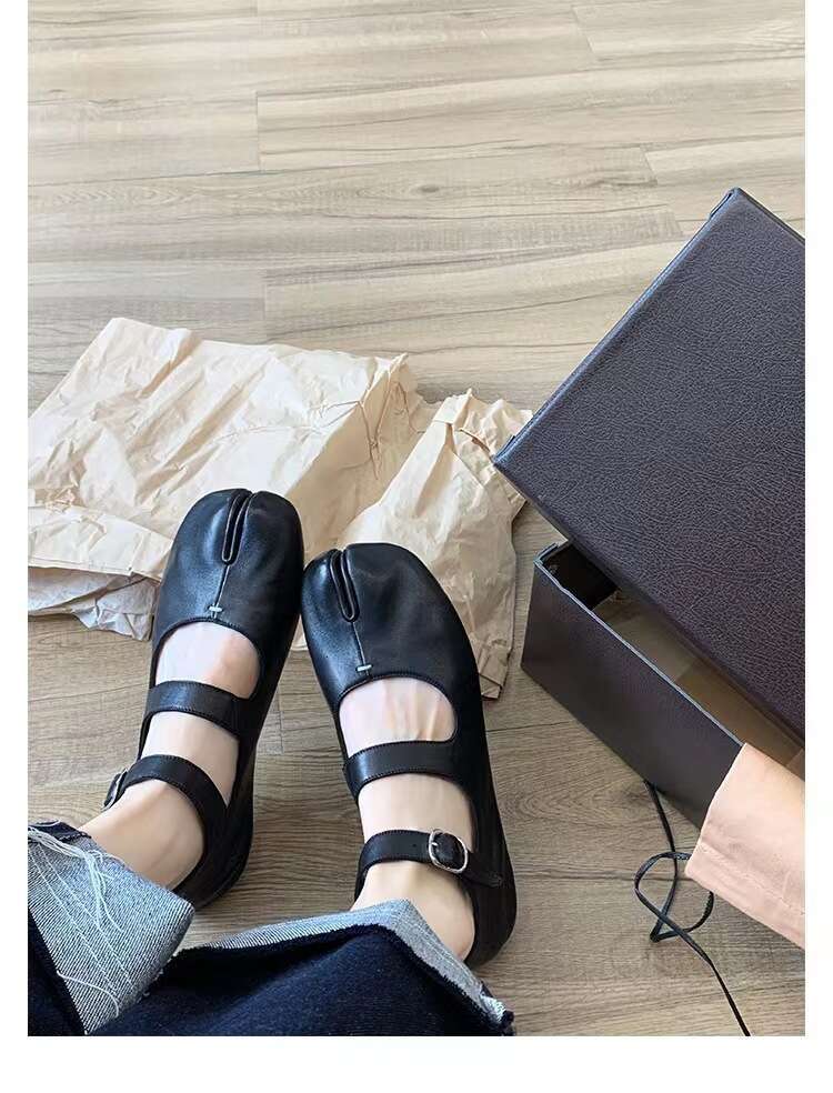 Grape Mom Same Style Mary Jane Women's Spring and Autumn New Double Strap Pig Hoof Split Toe Genuine Leather Flat Shoes