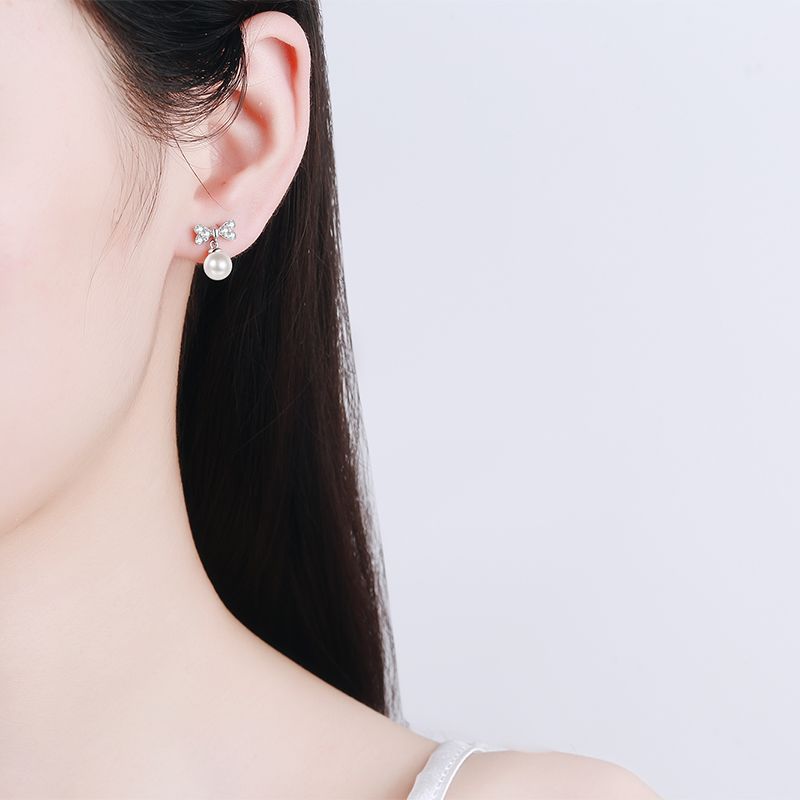 Chic Pair of Silver Hinged Hoops Complemented by Exquisite White Pearls Plus Dazzling 0.3 Carat Equivalent Simulated Gemstones