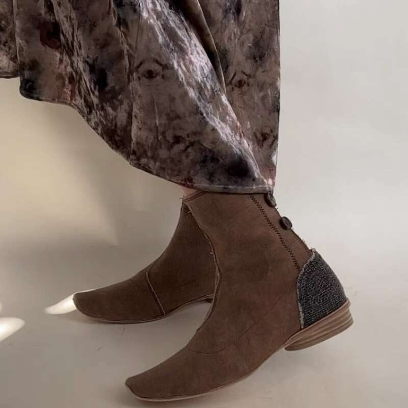 Chinese Style National Trend Niche Design Shoes with Hollow Button Short for Women 2024 New Thick Heel Martin Boots