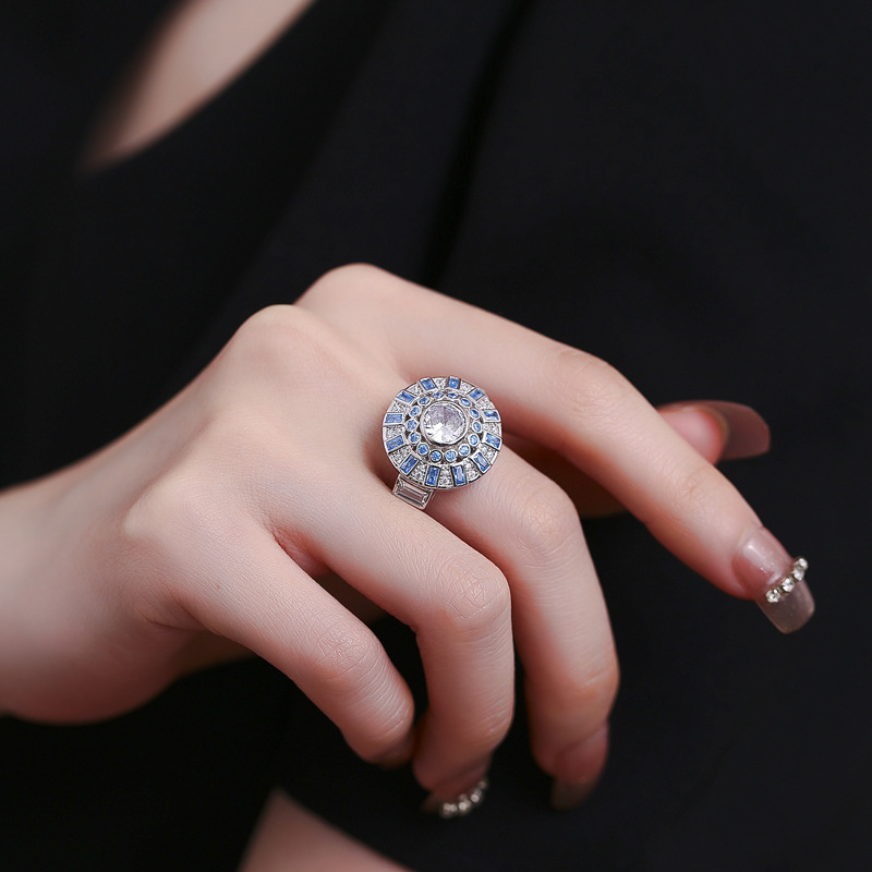 Sophisticated Women's Eternity Ring Made of Durable S925 Metal & Enhanced by Shimmering Cubic Zircons
