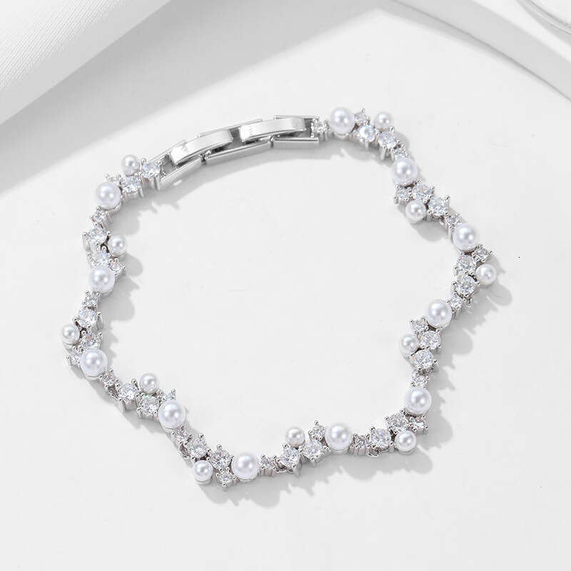 Light Daily Commuting Wave Flower Pearl Zircon Bracelet Gentle Temperament Versatile High-end Sweet Jewelry for Women
