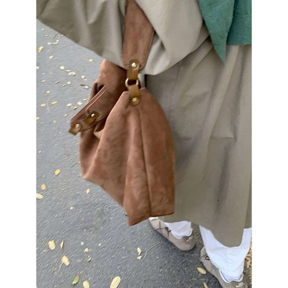 Women's Vintage Faux Suede Shoulder Bag Soft Frosted Handbag And Purses NEW Designer Shopper Tote Bags For Women Clutch Chic