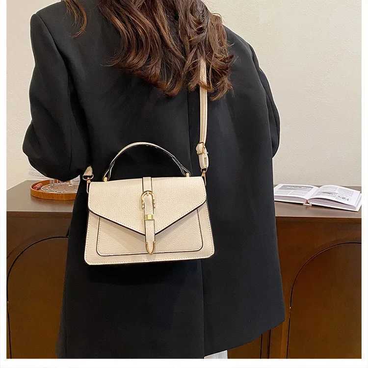 Retro Pure Color Womens Bag Fashionable Casual Single Shoulder Handbag Crossbody Small Square Bag for Autumn Winter XJ2520528