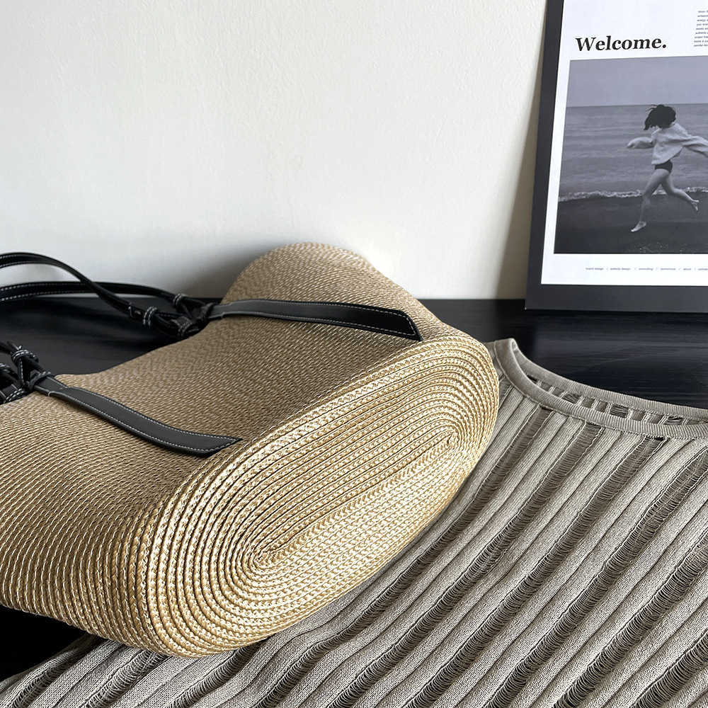 Leisure Large Capacity Leisure Woven Bag Summer New Korean Version Handbag Shoulder Bag Beach Bag Trend