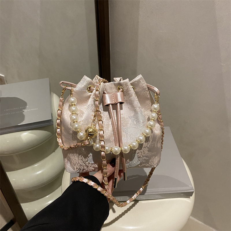 Free shipping new designer Bags ladies 2025 Summer Handheld Pearl Bucket Embroidered Shoulder Bag Small for daily outfit