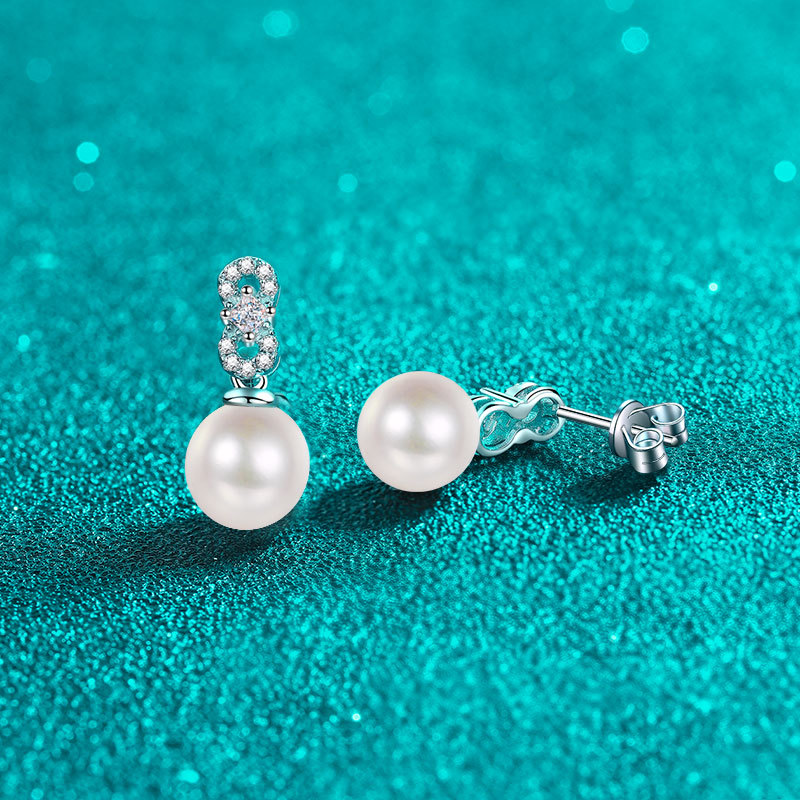 S925 Sterling Silver Moissanite Pearl Stud Earrings, Fashionable Chic Minimalist Design, Elegant Commuter Earrings, Perfect for Holiday Gifts