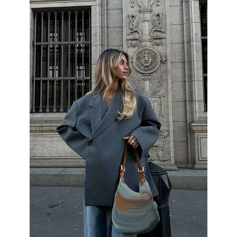 Fashion Lapel Button Suit Jacket for Women Casual Loose Long Sleeves Office Lady Coat 2024 New Chic Autumn Outercoat High Street