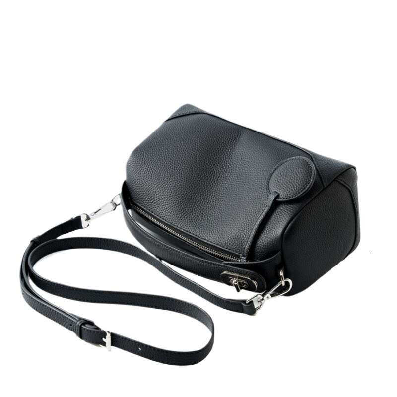 Designer Bag New Genuine Leather Crossbody Boston Bag Vegetable Tanned Cowhide Women Shoulder Elegant Buckle Handbag Black Brown