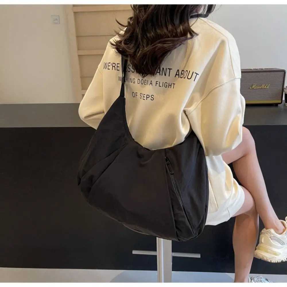 Casual Canvas Women Shoulder Bag Large Capacity Lightweight Crossbody Bag Zipper Solid Color Tote Bag XJ2520528