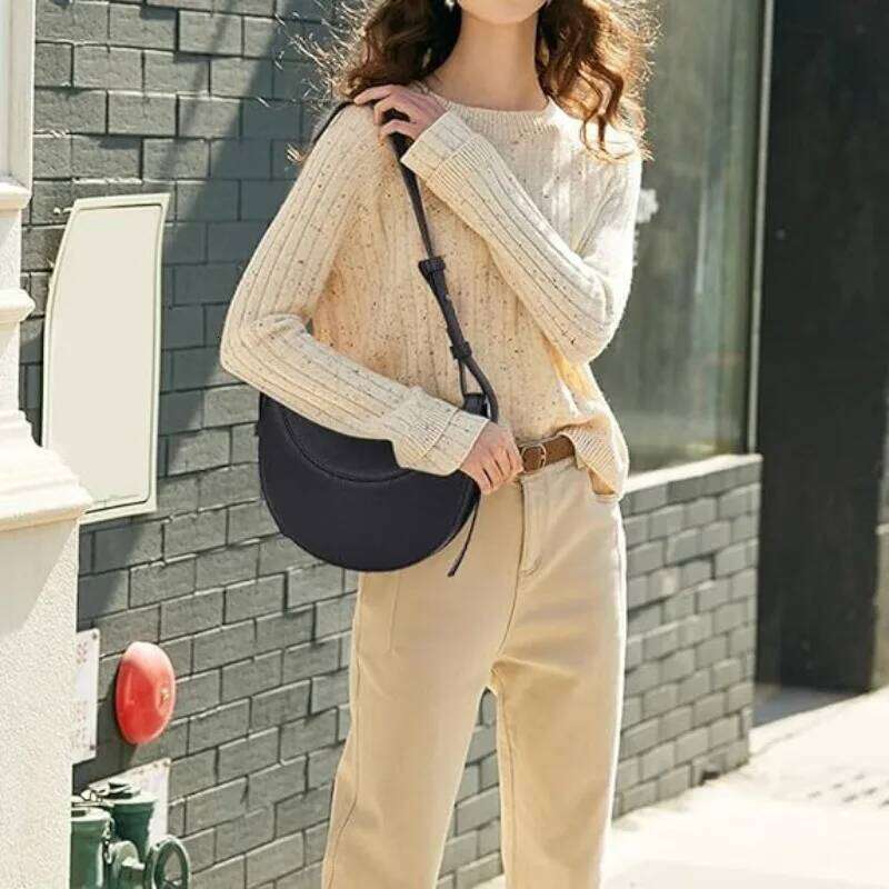 French Retro Saddle Premium Edition Women's Fashion Crescent High Quality Shoulder Cross Bag Gift Box Set