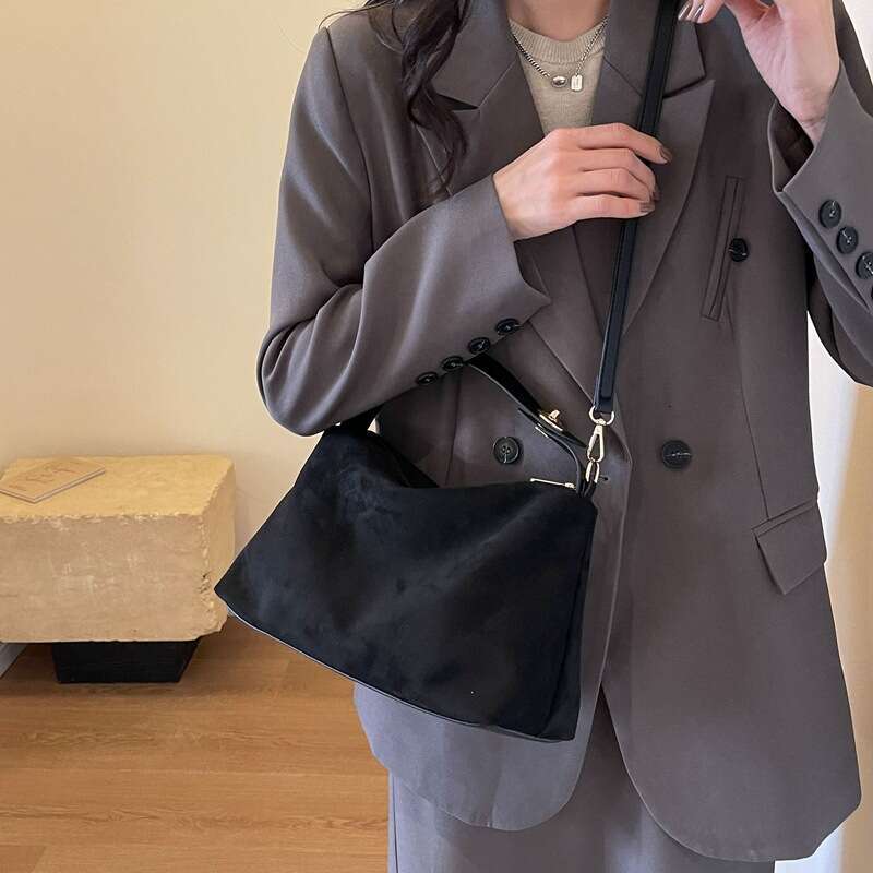 Frosted Handbag Niche Underarm For Women Winter New Single Shoulder Tote Versatile Suede Crossbody Bag B5
