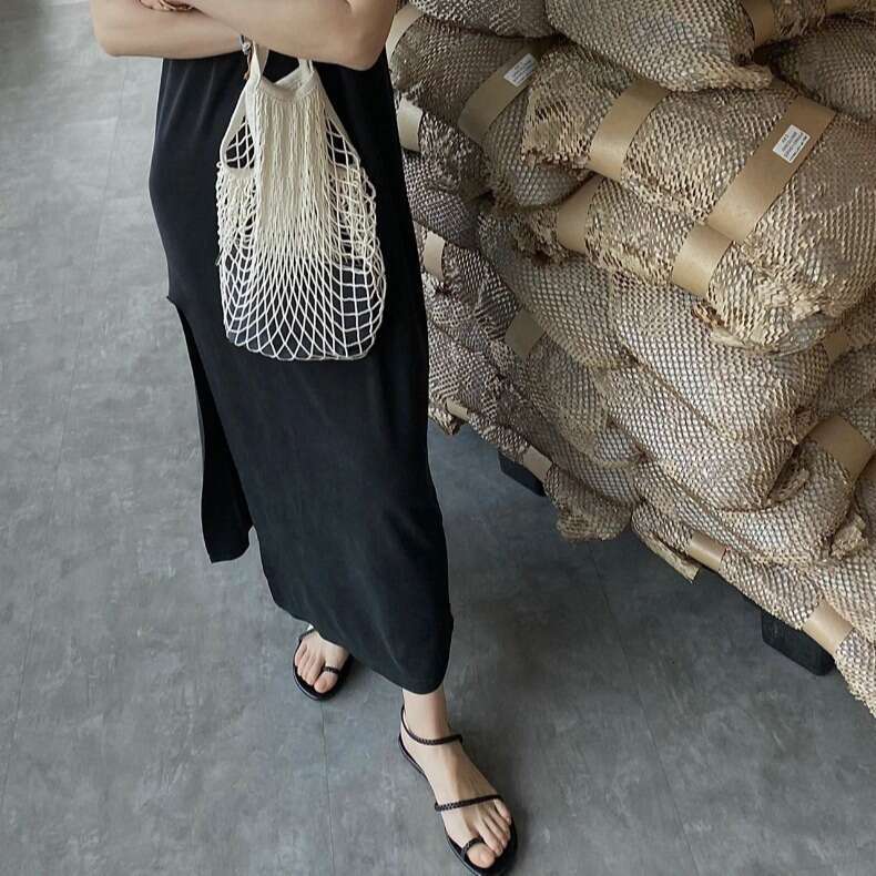 Genuine Leather Niche Design Simple Style Woven Strap Flat for Women Outdoor Summer Toe Loop Roman Sandals