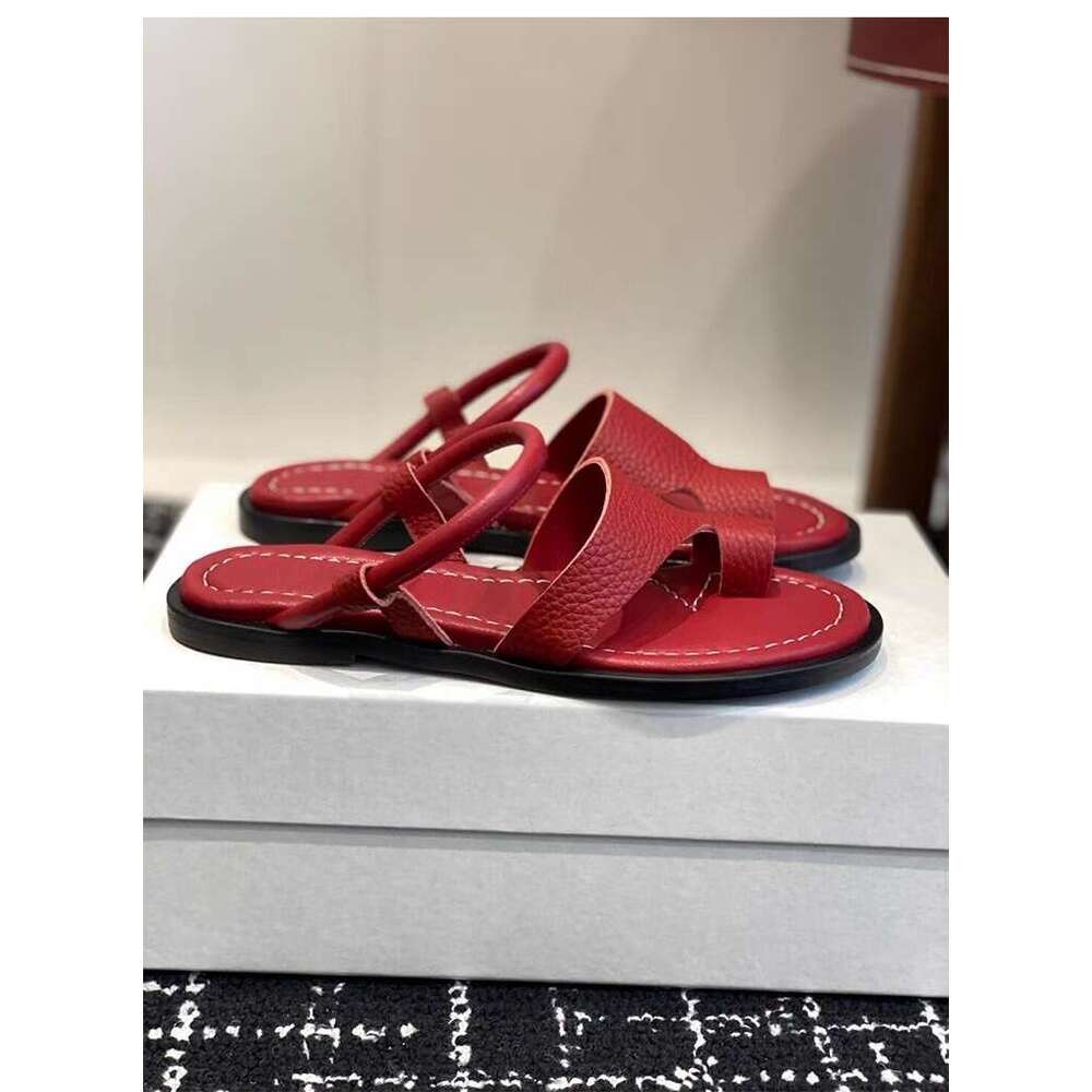 Cowhide Version ~ Niche Flat Toe Post Beach Roman Women 2025 Summer New Clip-On Sandals for Outdoor Wear