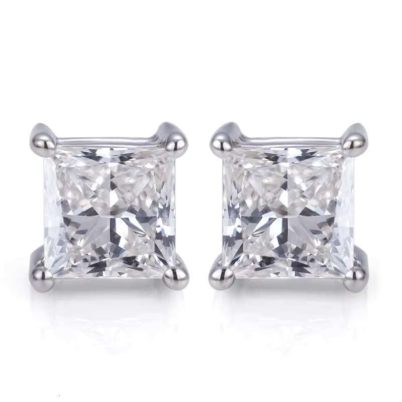100% 925 Sterling Silver Real 0.5ct 1.0ct D Color Moissanite Stud Earrings for Women Sparkling Wedding Jewelry