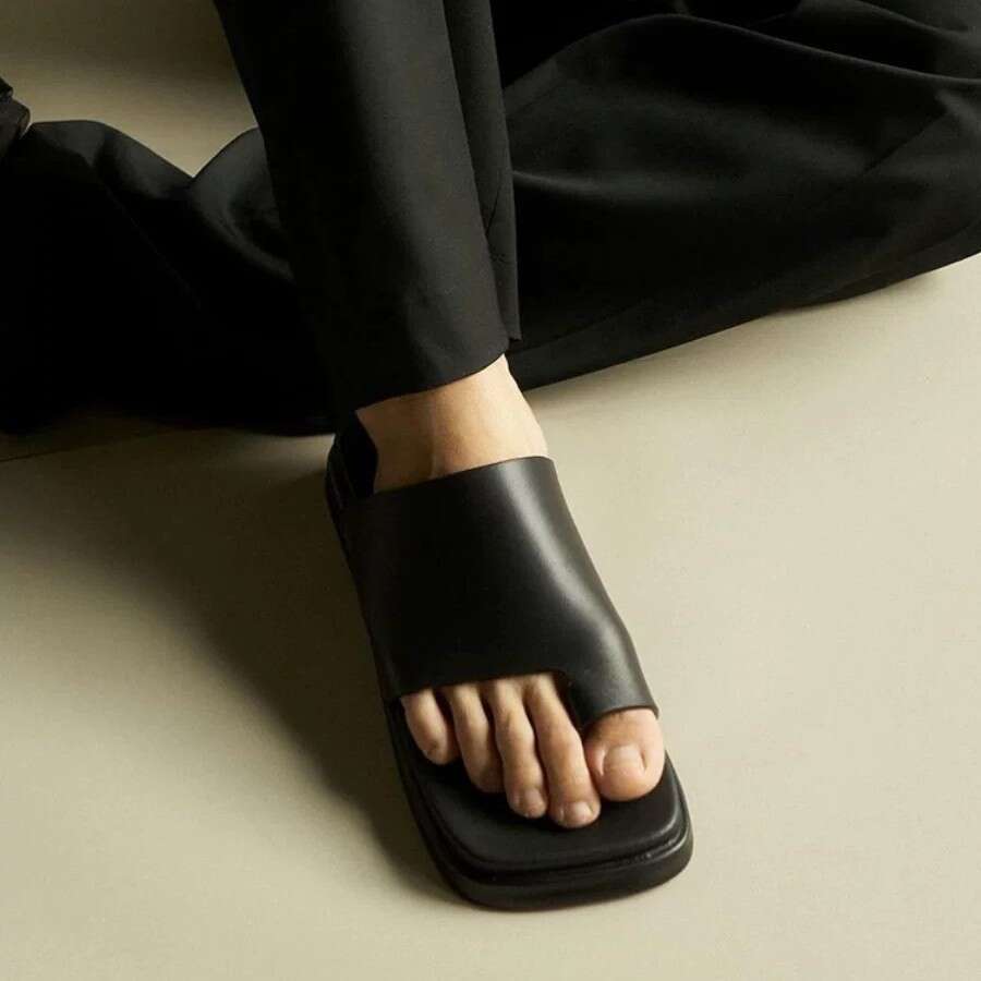 Cowhide Version ~ Niche Loop Square Toe Thick Sole Slippers for Women Outdoor 2025 Summer Beach Flat Comfortable Sandals