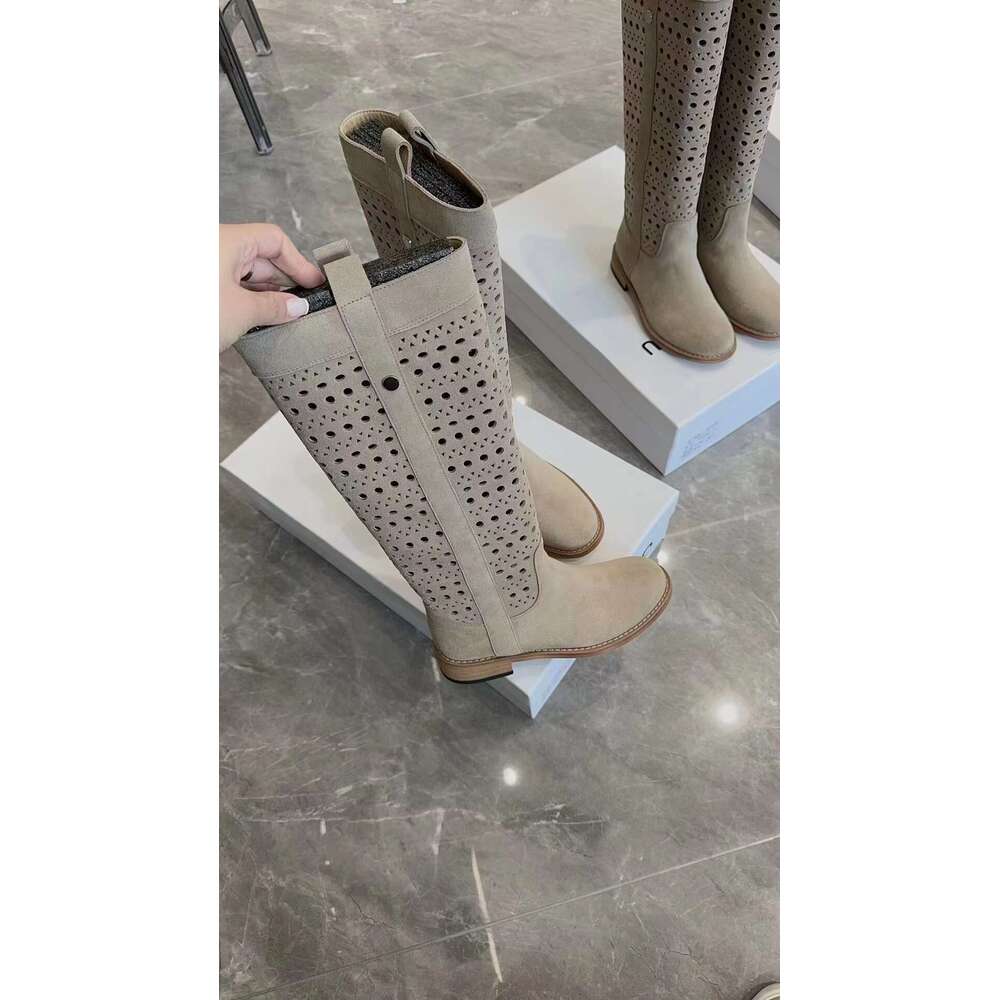 Genuine Leather European Niche Laser Cut Hollow Long for Women 2024 New Mid-High Tube Round Toe Hole Riding Boots