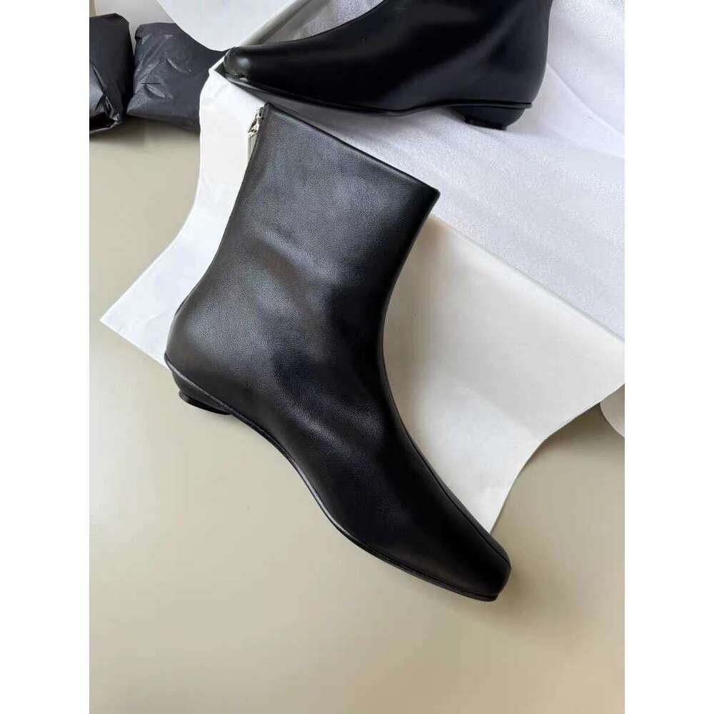 French Minimalist Style Short Slim Women 2024 Fleece Lined Back Zipper Square Toe Versatile Low Heel Martin Boots
