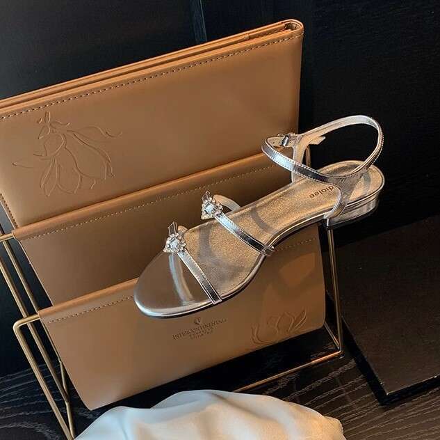 Grape Mom Style Round Toe One Double Strap Heart Diamond Buckle Low Chunky Heel Sandals Women Summer Slippers