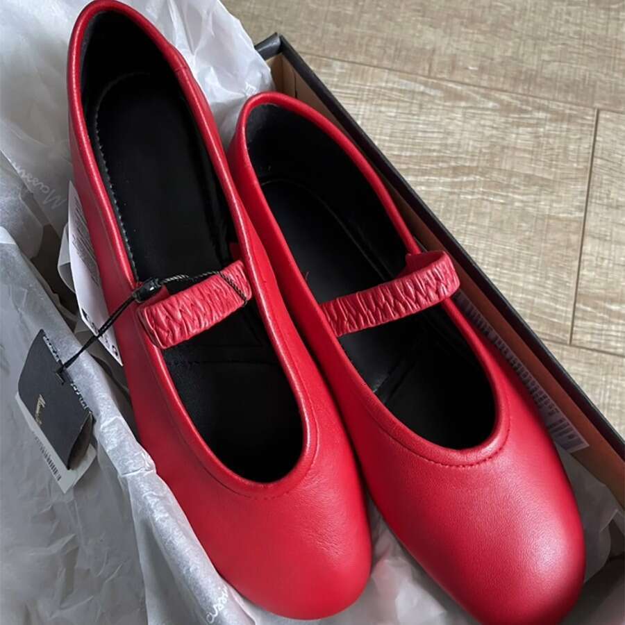 Genuine Leather Red Ballet Women, Elastic Strap, Round Toe, Shallow Mouth, Flat Mary Jane Shoes for Spring and Autumn