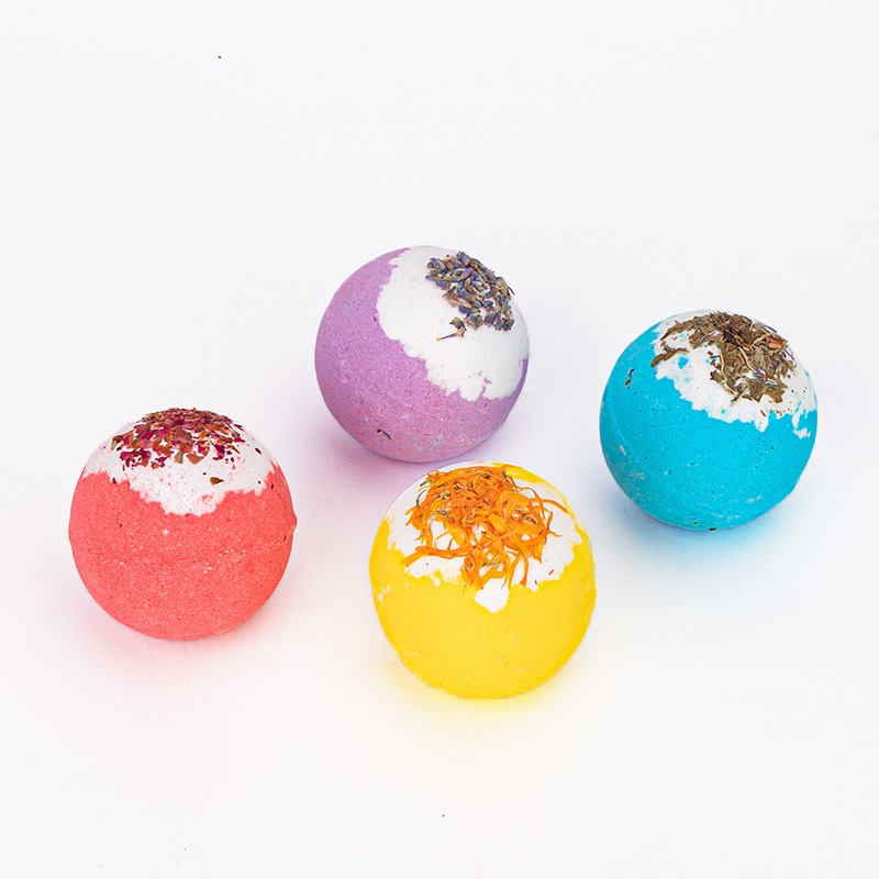 Relaxing 100g Bath Bombs with Natural Oils for Soothing Exfoliation