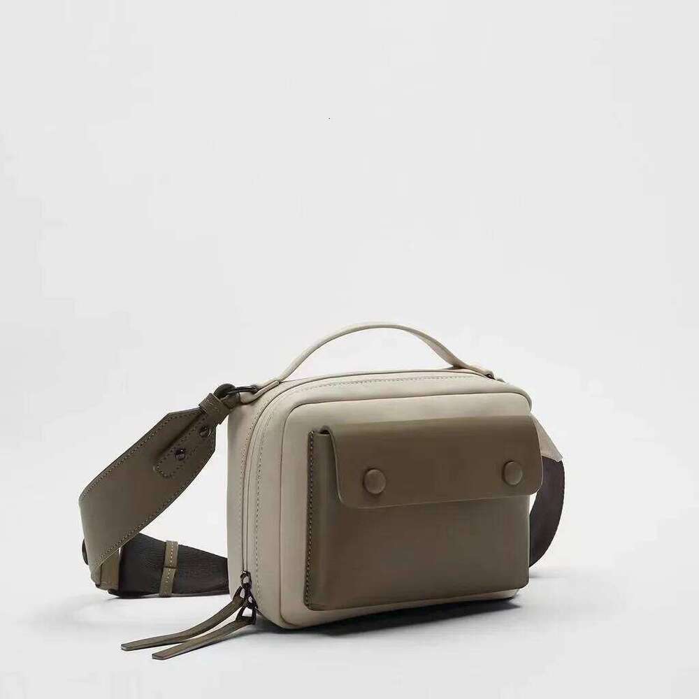 Designer Bags 2025 Famous Brands Crossbody Bags For Men Fashion Simple Design Patchwork Handbags And Purses Wide Strap Square Casual Messenger Bag Lux