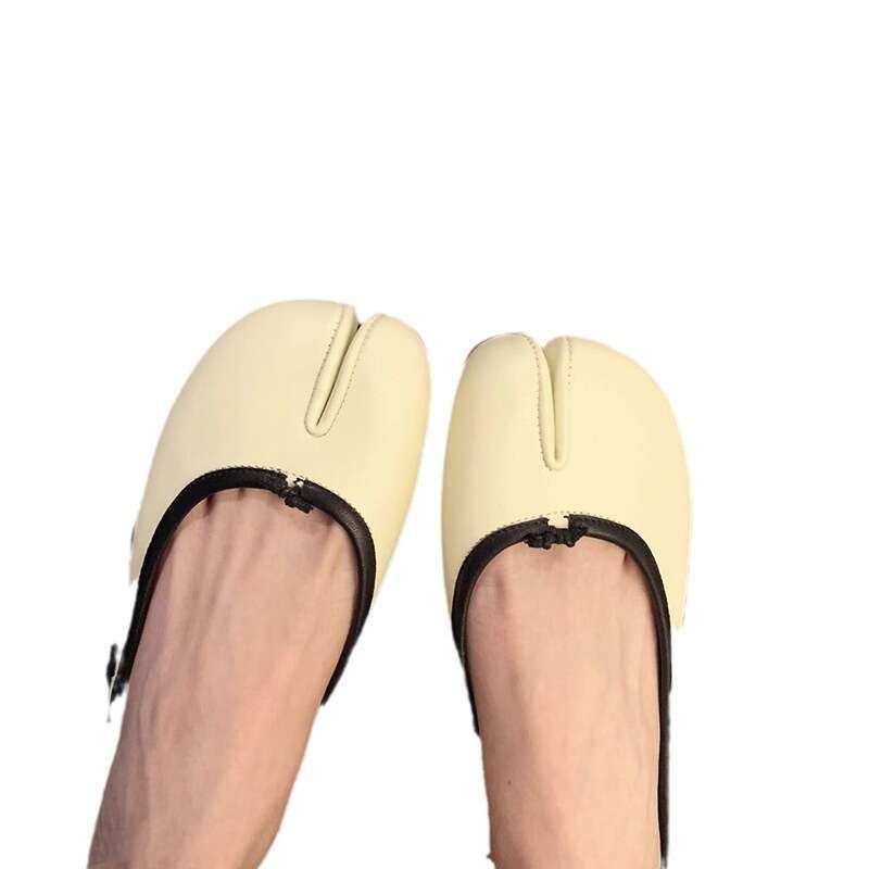 Leather Pig Trotter Shallow Mouth Flat Silver Cracked Single Women Solid Color Round Split Toe Horse Hoof Shoes