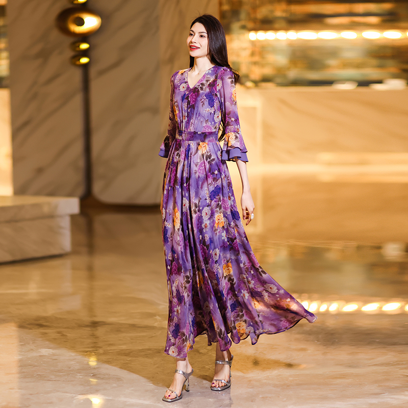 Sophisticated Women's Long-Sleeve Floral Print Dresses - Elegant Full Length Evening Wear