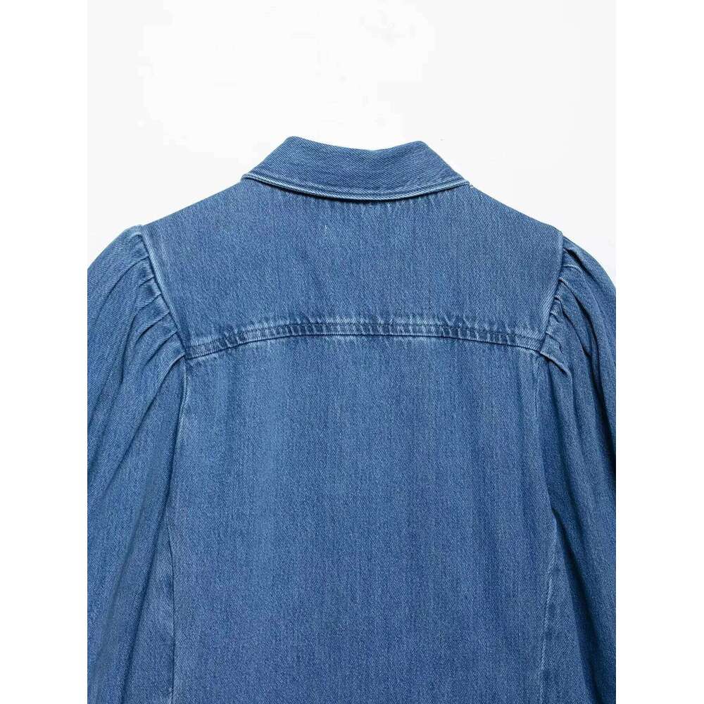 Zevity Women Fashion Turn Down Collar Breast Casual Denim Blouse Femme Pleated Half Sleeve Shirt Chic Chemise Blusas Tops LS9131
