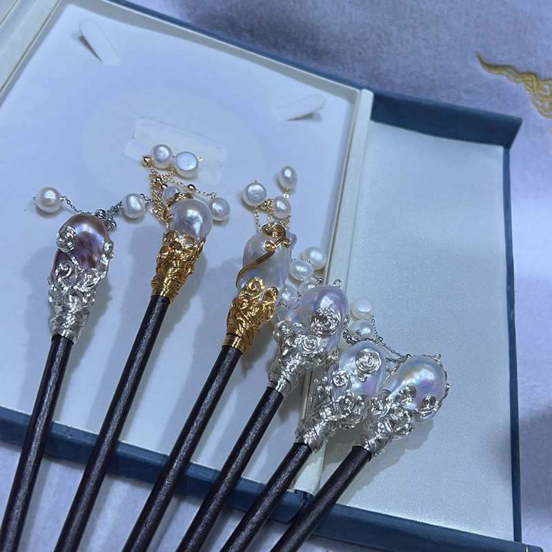 Exquisite Natural Pearls Adorn Your Locks A Timeless Accessory For Any Occasion