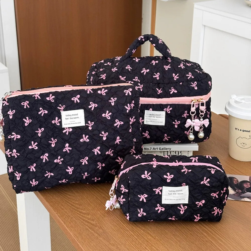 Fashion Ins Pink Bow Quilted Cosmetic Bag Large Capacity Travel Makeup Storage Pouch Handbag Women Zipper Small Bag 250528
