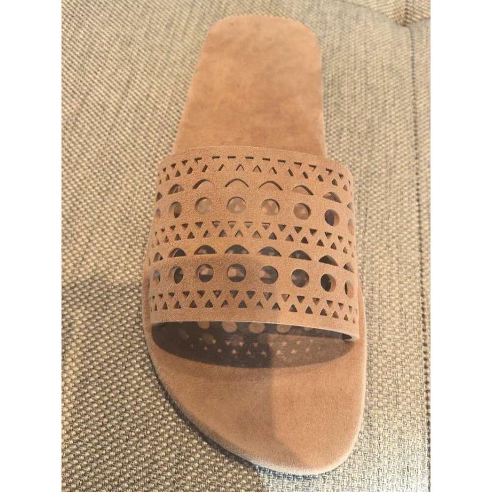 Sheepskin Version ~ Korean Style Laser Carved Hollow Out One-Strap for Women Outdoor 2025 Summer Fashion Flat Sandals