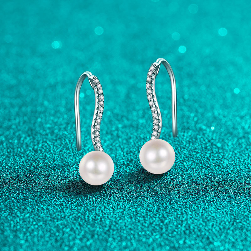 Luxury Women's Wavy Patterned S925 Silver Earrings Featuring Real Moissanites and Cultured Pearls