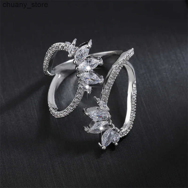ZAKOL Cute White Geometric Zirconia Leaf Open Adjustable Rings for Women Party Jewelry 2023 New z25052965H9
