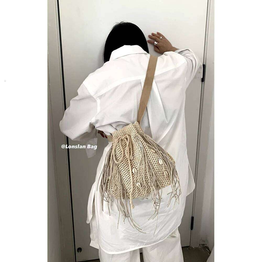 Women's Bags Designer Tassel Shell Straw Summer Bucket For Women Wide Strap Shoulder Bag Bohemian Rattan Beach Bags Purses And Handbags Chic