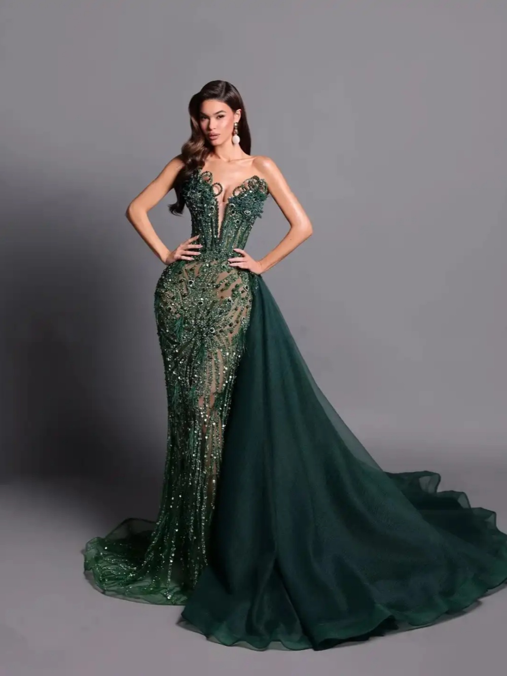 Luxury Green Crystal Mermaid Evening Dress Strapless Feather Sequins Prom Gowns Detachable Sweep Train Party Dresses Customized