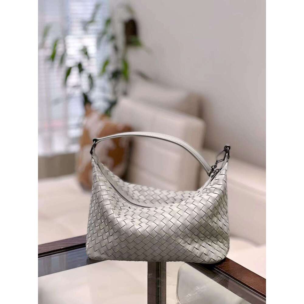 Tote Bag Braided Handbag Luxury Crescent Fashion Genuine Leather Women S Woven Handbag Large Capacity Underarm Bag Shoulder Bag