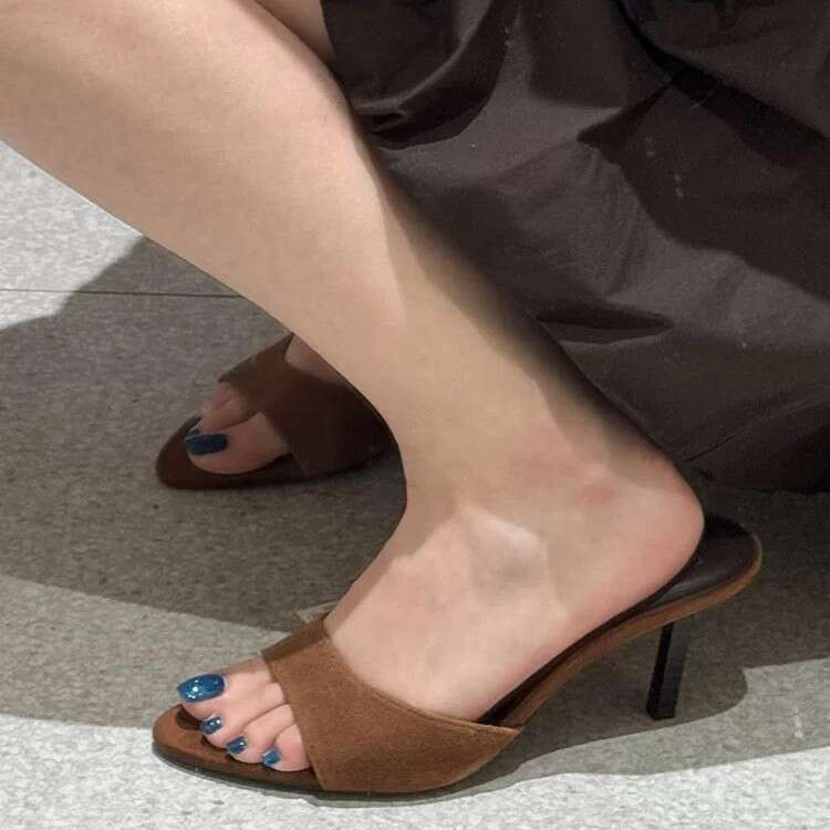 Genuine Leather Suede Minimalist Open-Toe One-Strap Sandals for Women, Outdoor Wear, Spring/Summer 2025, Versatile Stiletto High Heel Slippers