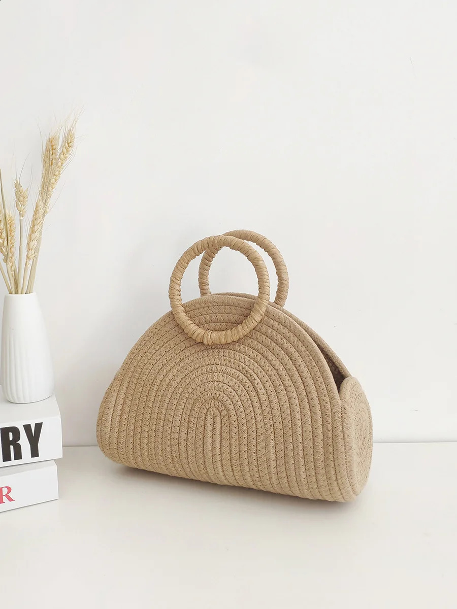 Bohemianstyle Straw Semiround Tote Bag| Daisydecorated woven basket handle a musthave for summer beaches 250528