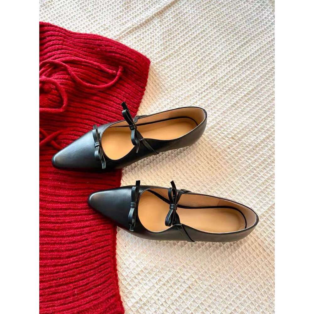 Genuine French Pointed Toe Shallow Mouth Bowknot Flat for Women 2025 Spring New Versatile Mary Jane Small Leather Shoes