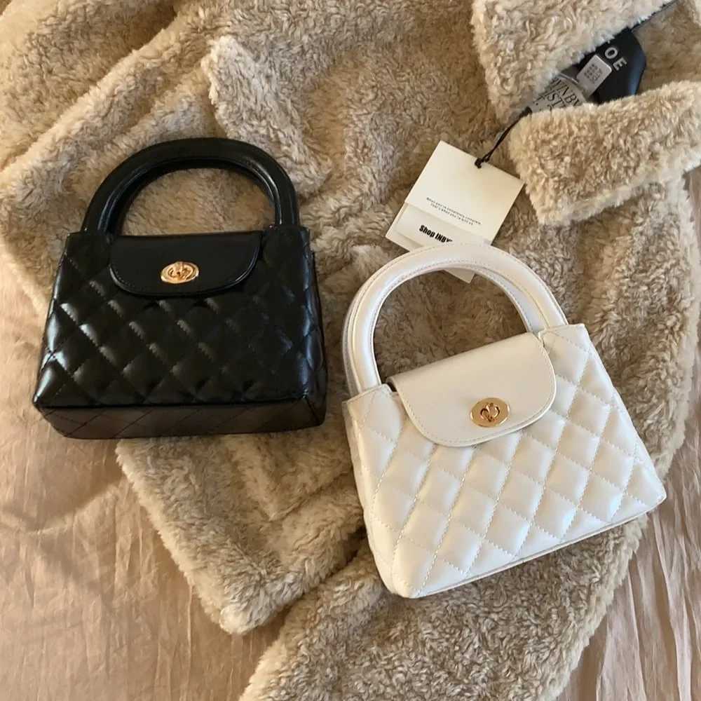 Nicheargyll French Style Chain Handbag New 2024 Spring Summer Fashionable Simple Tweed Crossbody Small Bag From China XJ2520528