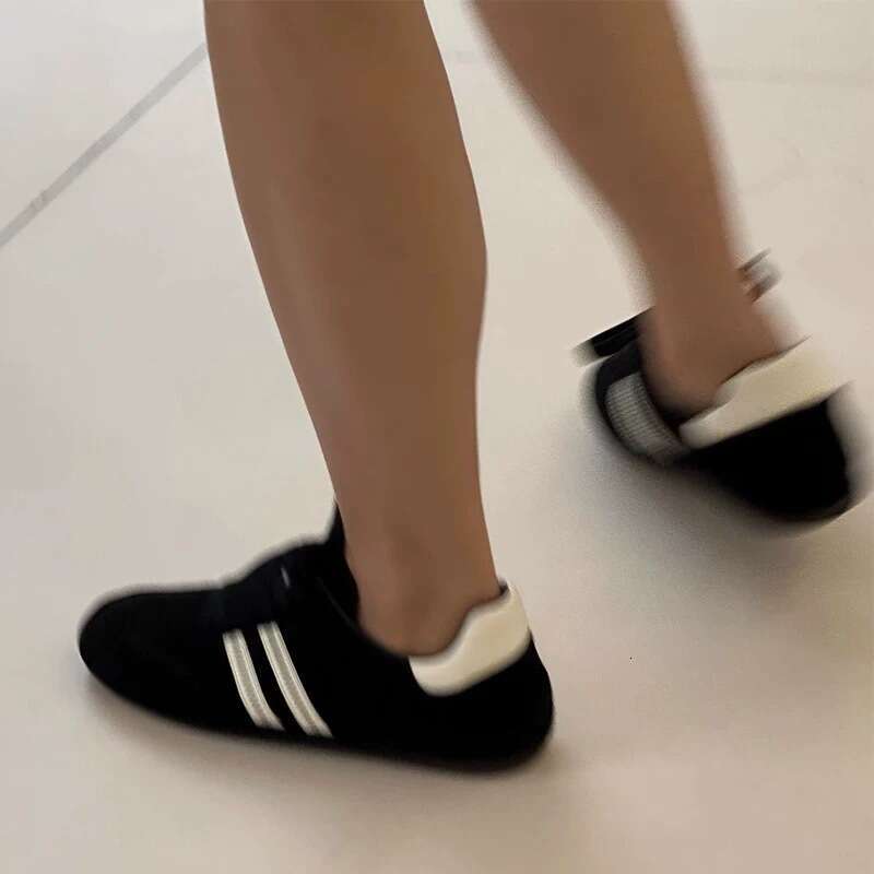 Genuine Leather Color-Block Round-Toe Lace-Up Flat Training for Women Casual Lightweight Running Sports Versatile Agan Shoes