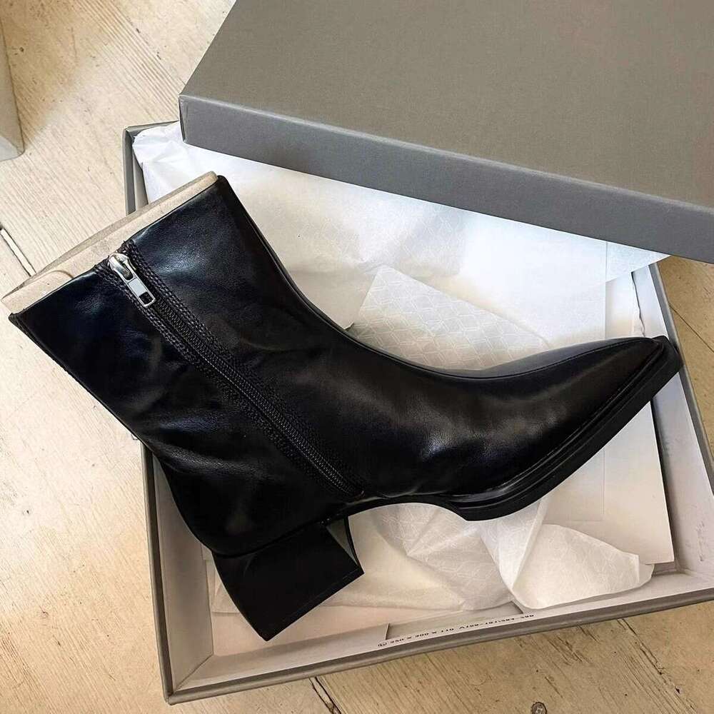 British Style High-End Pointed Toe Chunky Heel Slim Short Martin Women 2024 New Side Zipper Mid-Calf Boots