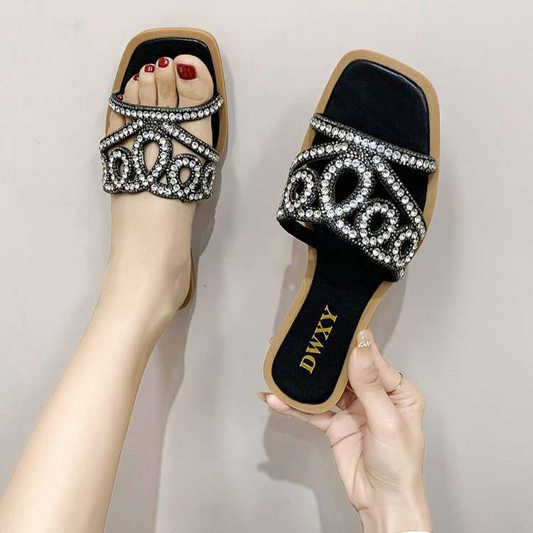 Designer Plus Size Women's Sandals 2025 Solid Color Flat Sandals Casual Square Toe Outdoor Wear Beach Rhinestone Slippers Luxury Shoes Wholesale