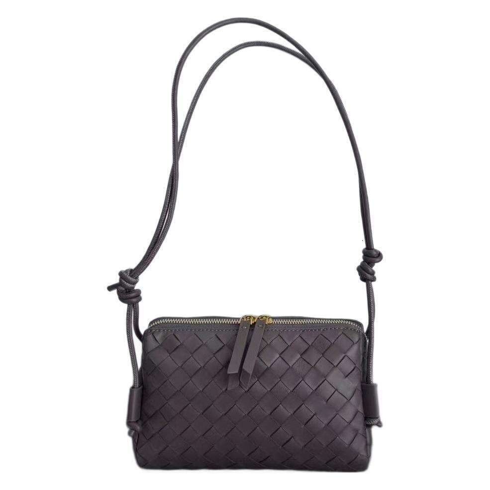 Tote Bag Braided Handbag New Sheepskin Woven Shell Single Shoulder Crossbody Cloud Handbag Knotted Zipper Small Square Bag Shoulder Bag
